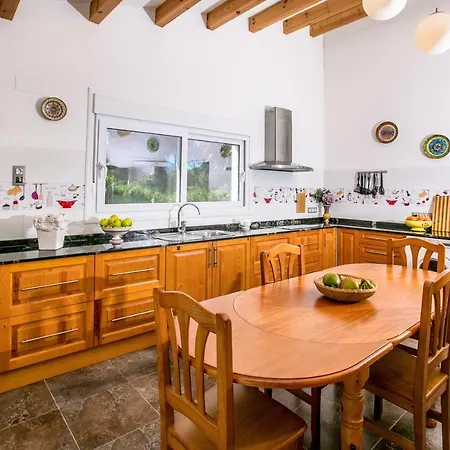 Cala Blanca Villa